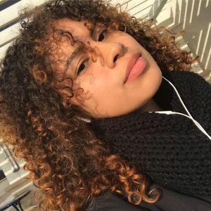 Meet your Posher, Luz